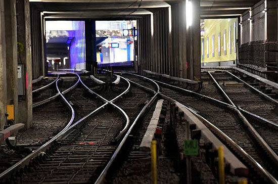 Blick über das zu erneuernde Weichenfeld an der Münchner Freiheit (©Foto: MVG)